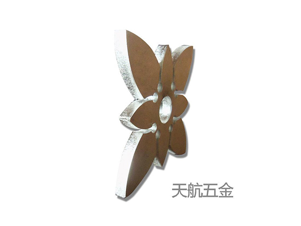 金屬激光切割加工不出光與出現鋸齒的因素